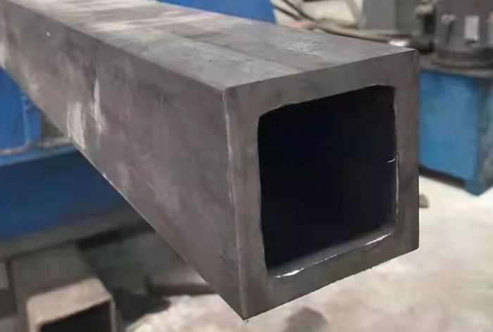 富蕴厚壁无缝方管