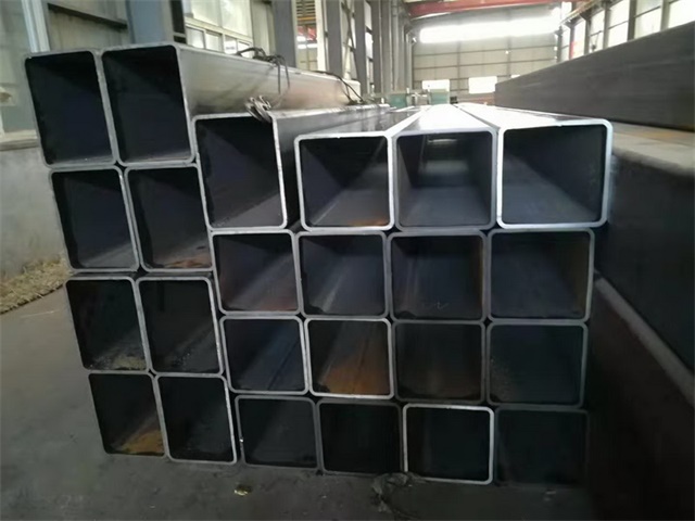 富蕴Q355B方管折弯